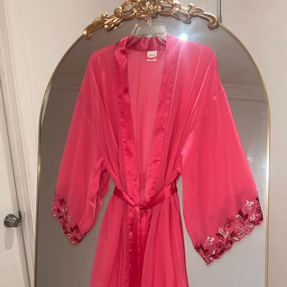 Soma Embroidered Floral Sleeve Pink Sheer Midi Robe, Size L/XL